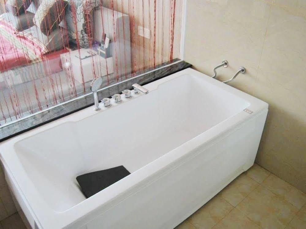 Mo'Er Holiday Hotel Наньтун Экстерьер фото