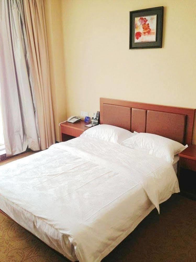 Mo'Er Holiday Hotel Наньтун Экстерьер фото